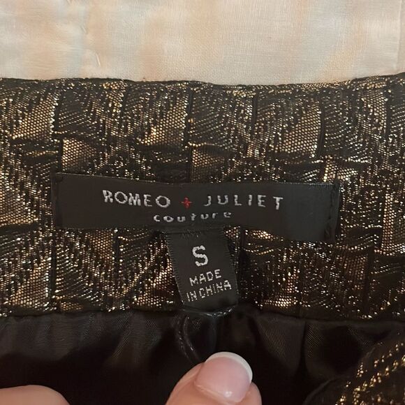 Romeo and Juliet couture  - Picture 3 of 5